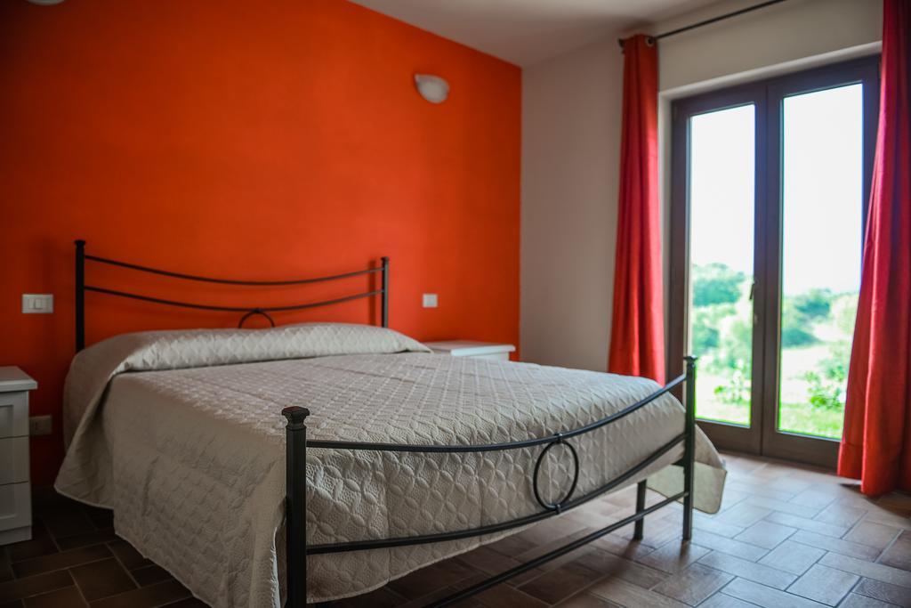 Agriturismo Airone ピティリアーノ エクステリア 写真