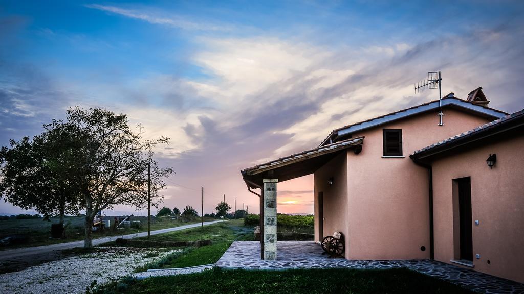 Agriturismo Airone ピティリアーノ エクステリア 写真