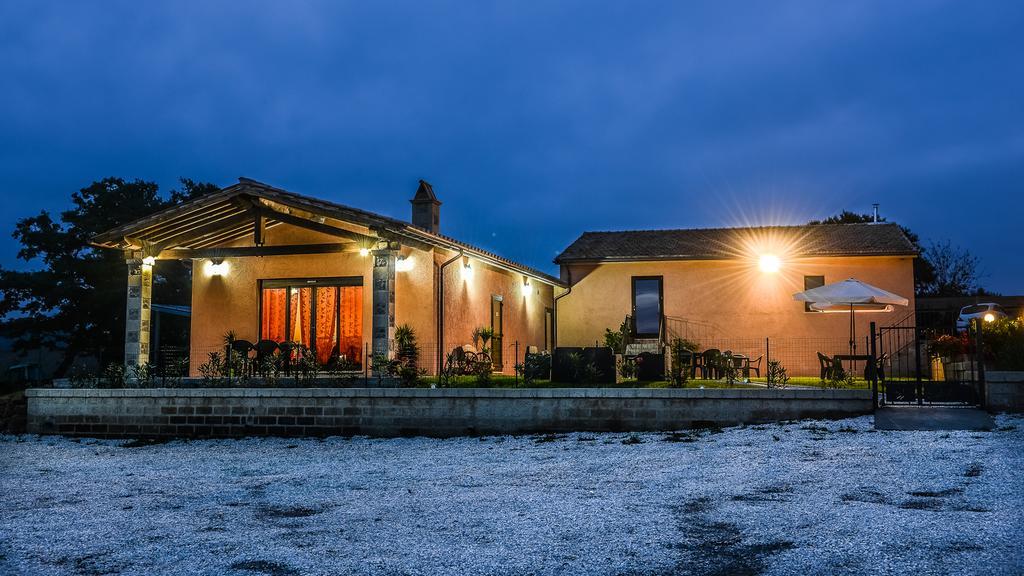 Agriturismo Airone ピティリアーノ エクステリア 写真