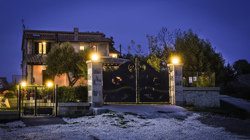 Agriturismo Airone ピティリアーノ エクステリア 写真